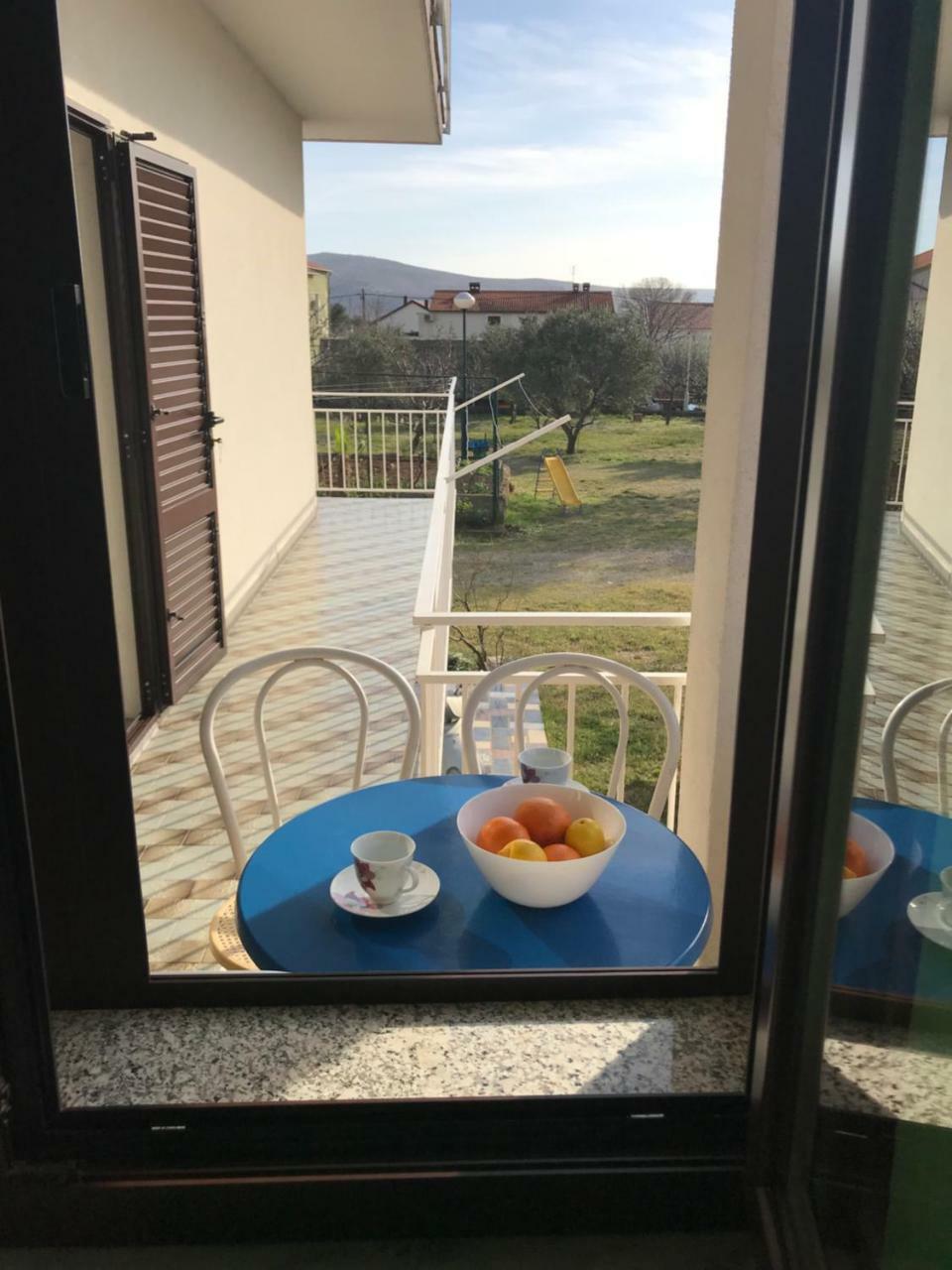 Apartman Ive 스타리그라드 파클레니차 외부 사진