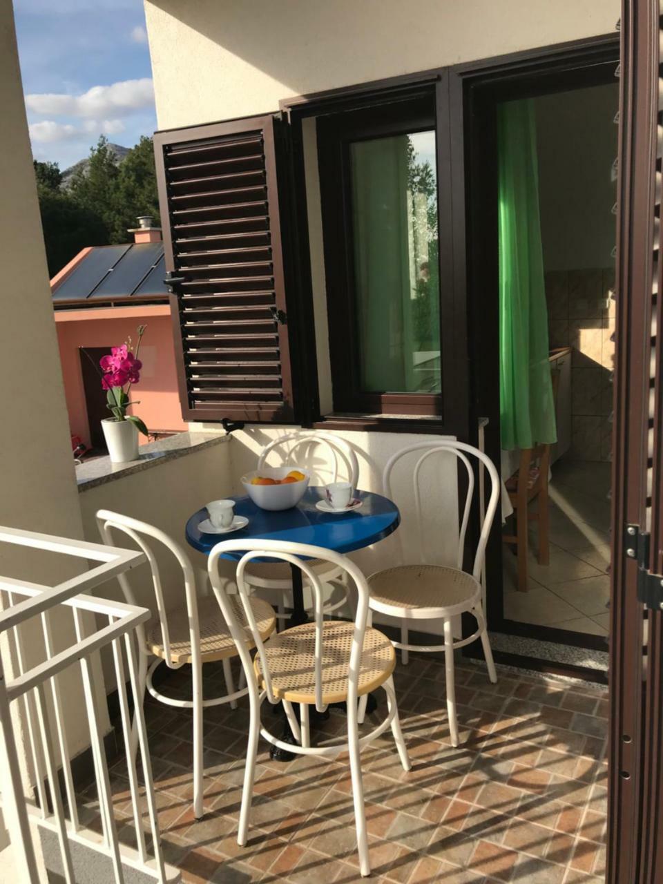 Apartman Ive 스타리그라드 파클레니차 외부 사진